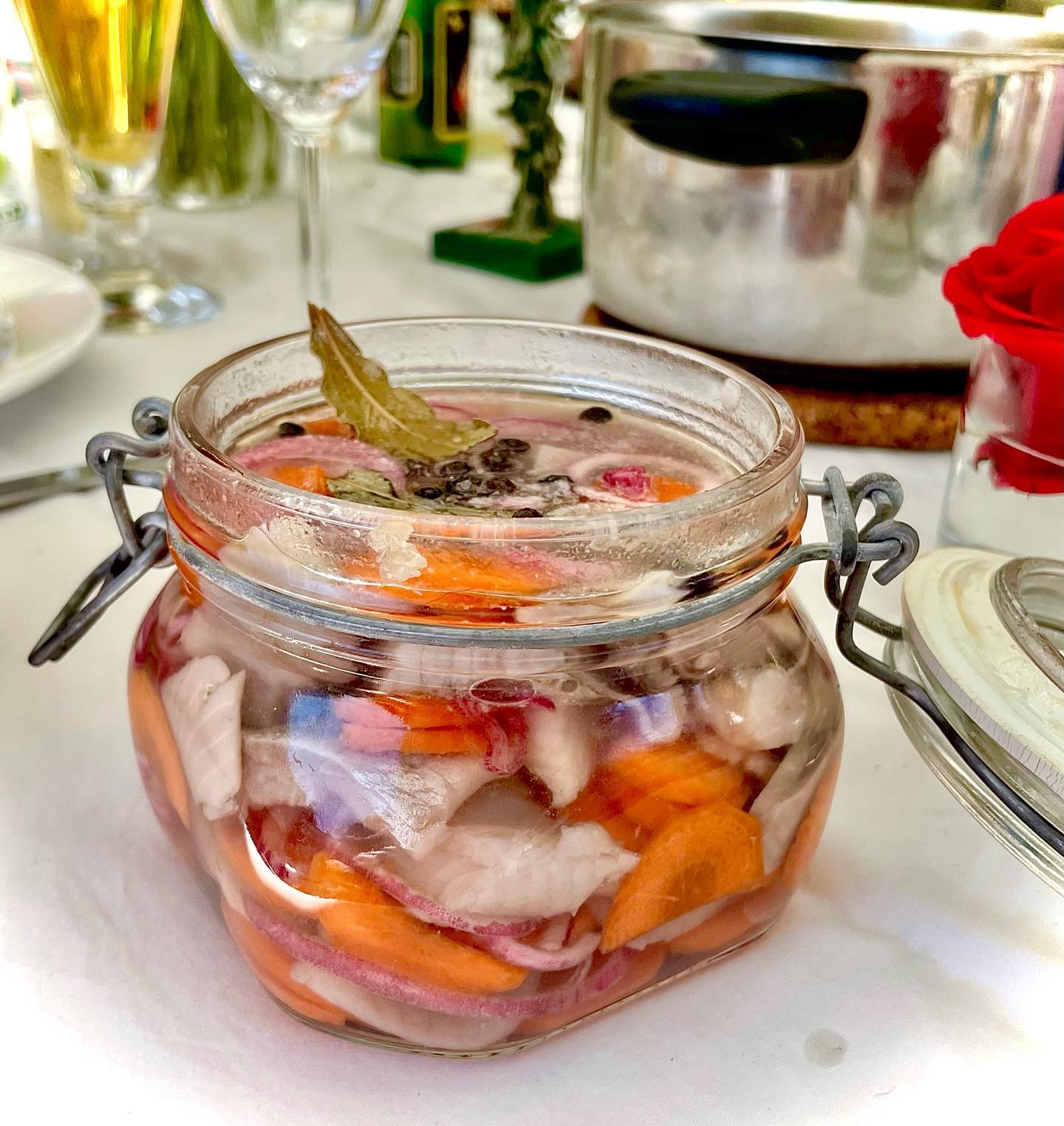 Inlagd sill är verkligen raw food